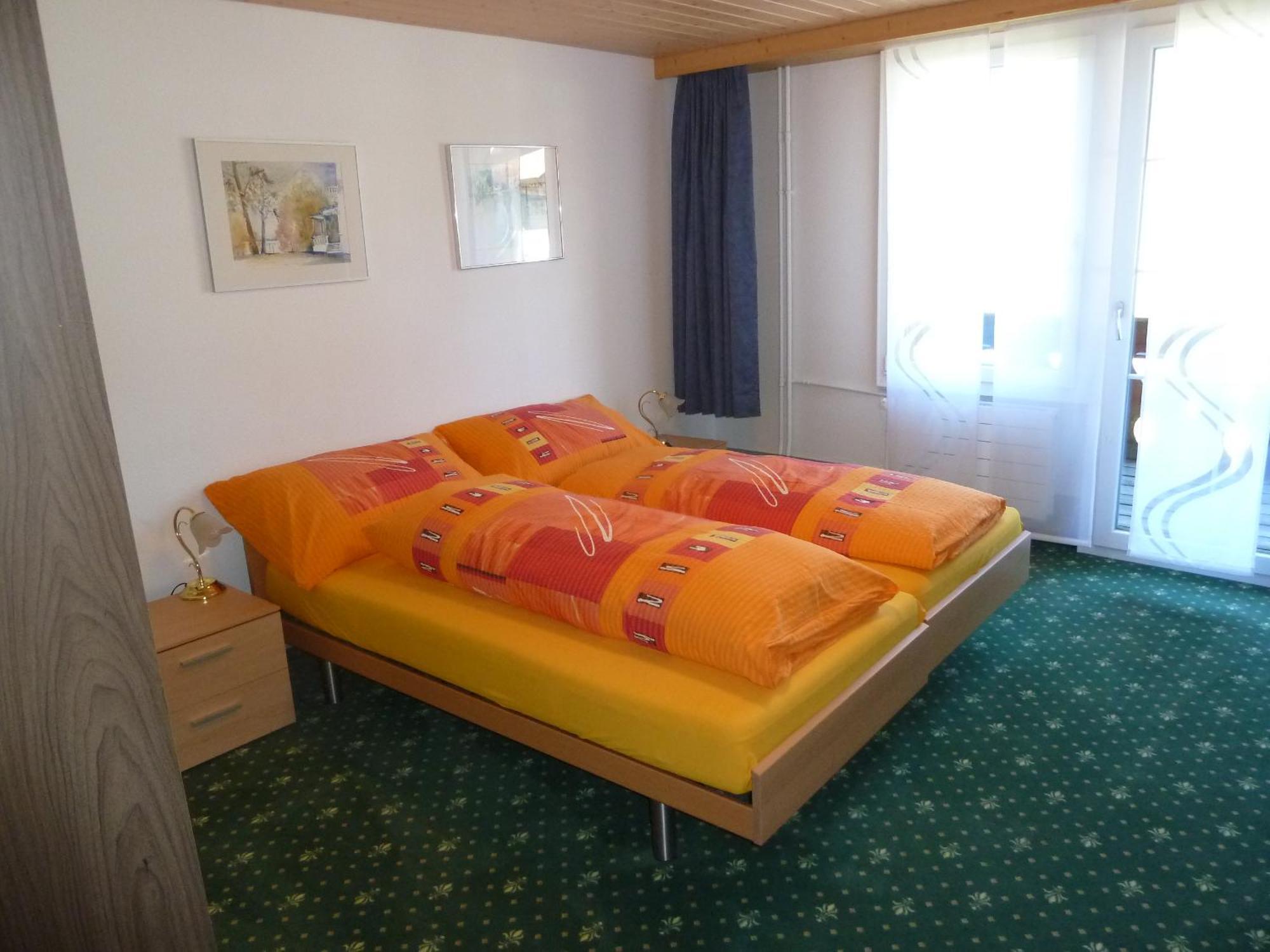 Hotel Restaurant Sunnmatt Aeschi Bei Spiez Εξωτερικό φωτογραφία