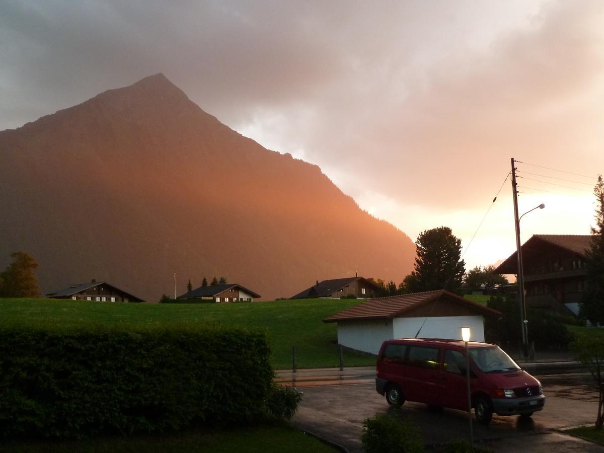 Hotel Restaurant Sunnmatt Aeschi Bei Spiez Εξωτερικό φωτογραφία